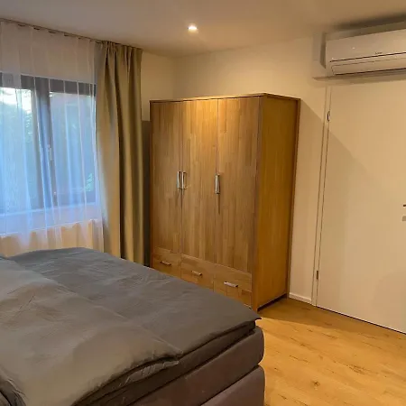 Bei Julia Apartman *